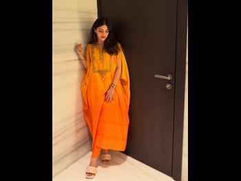  alt="Mehreen Pirzada"