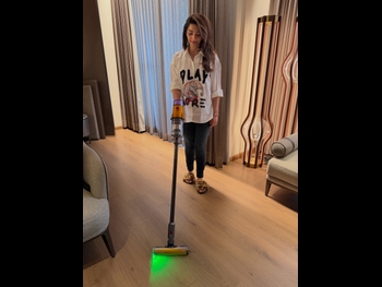  alt="Mehreen Pirzada"