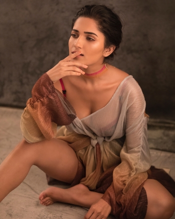 Ruhani Sharma