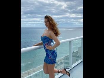  alt="Natalie Friedman"