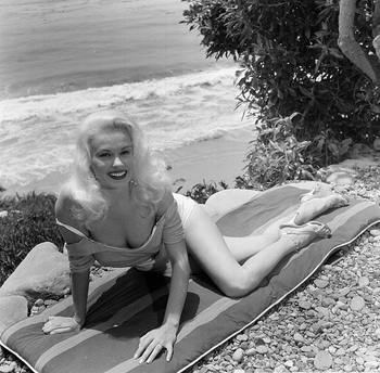 Mamie Van Doren