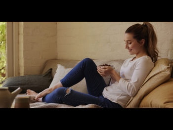  alt="Kaitlyn Dever"