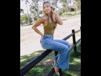  alt="Laura Figueiredo"