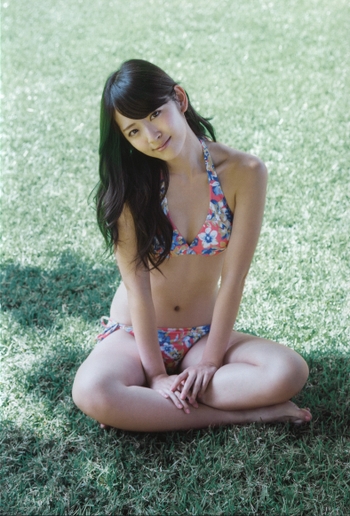 Airi Suzuki