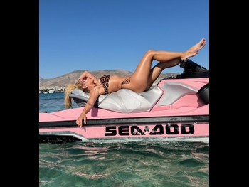  alt="Alexia Aivazi"