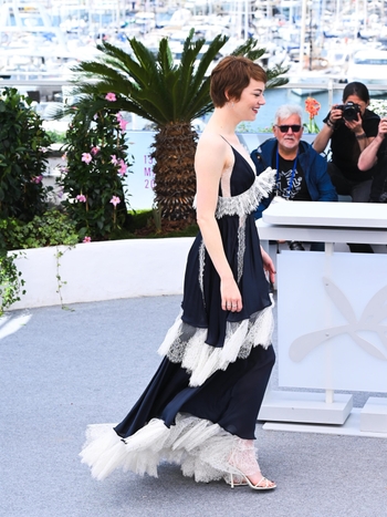 Emma Stone (III)