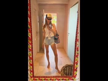  alt="Behati Prinsloo"