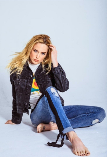 Caity Lotz