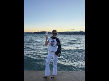  alt="Devon Lee Carlson"