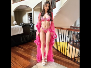  alt="Christina Khalil"