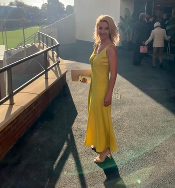 Helen Skelton