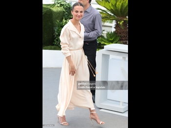  alt="Alicia Vikander"