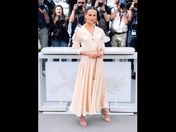  alt="Alicia Vikander"