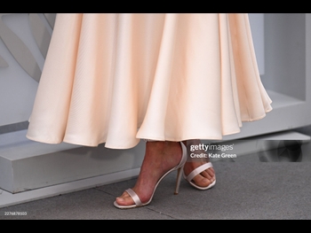  alt="Alicia Vikander"
