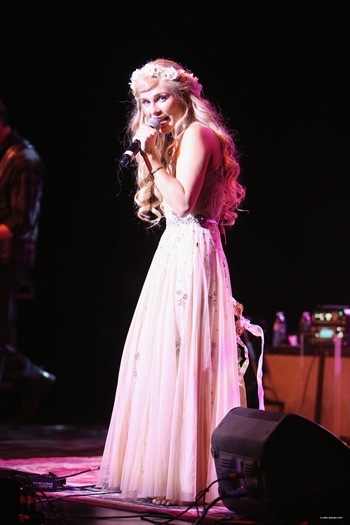 Clare Bowen