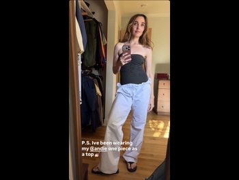  alt="Chloe Fineman"