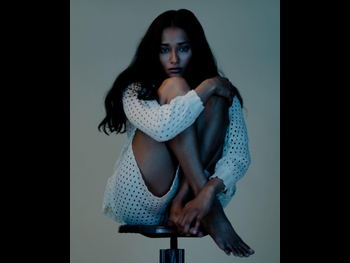 alt="Nidhi Sunil"