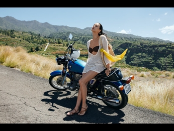  alt="Irina Shayk"
