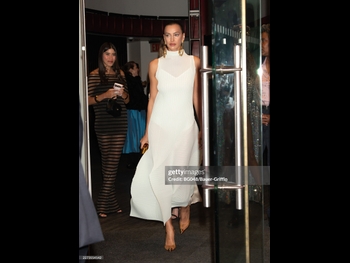  alt="Irina Shayk"
