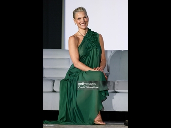  alt="Ali Larter"