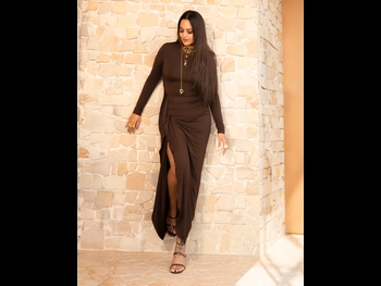  alt="Sonakshi Sinha"