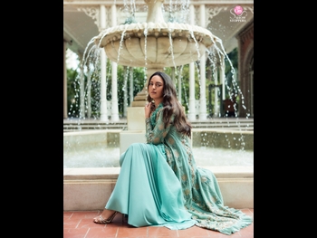  alt="Sonakshi Sinha"