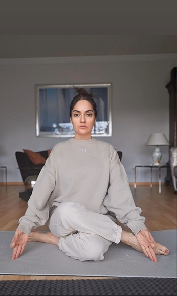 Mahnaz Afshar