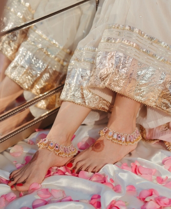 Aamna Sharif