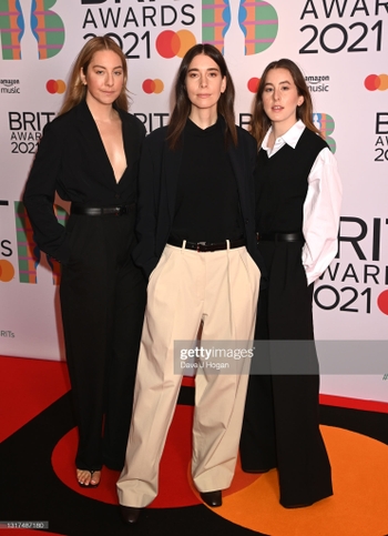 Este Haim