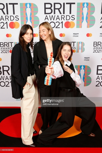 Este Haim