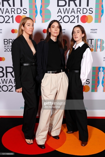 Este Haim