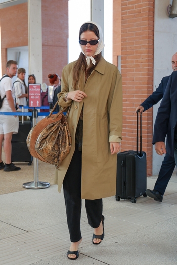 Mia Goth