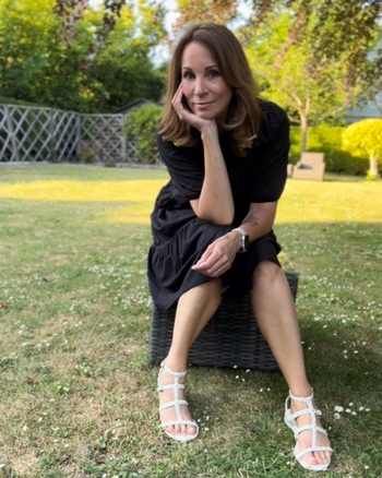 Andrea McLean (II)