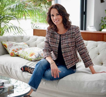 Andrea McLean (II)