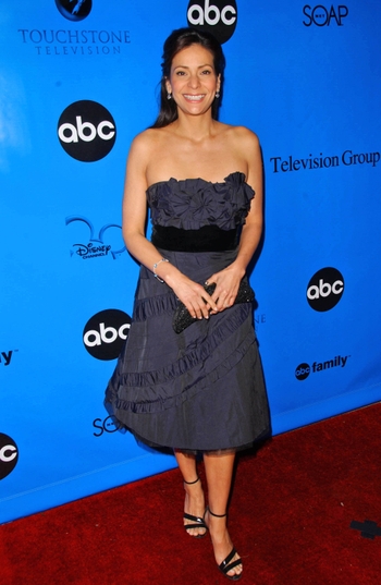 Constance Marie (I)