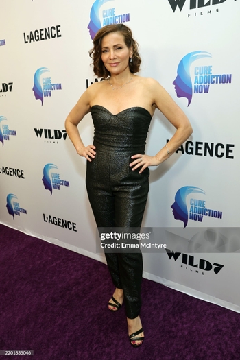 Constance Marie (I)