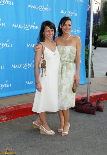 Constance Marie (I)