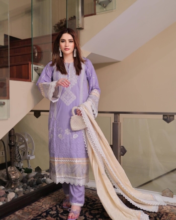 Neelam Muneer