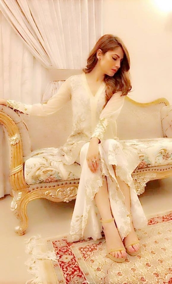 Neelam Muneer