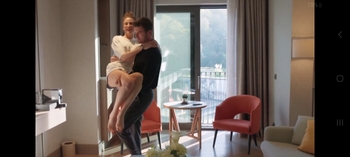 Serenay Sarikaya