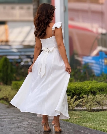 Milagros Flores