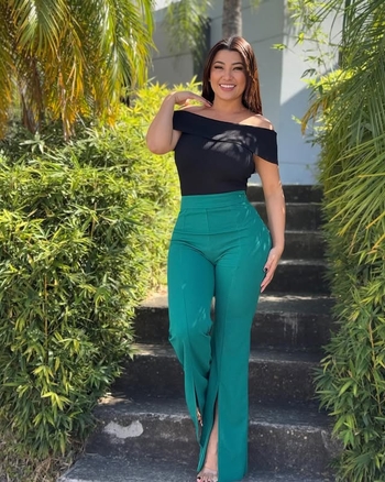 Milagros Flores