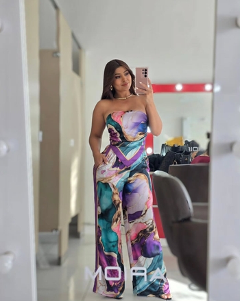 Milagros Flores