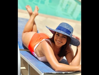  alt="Milagros Flores"