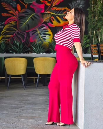 Milagros Flores