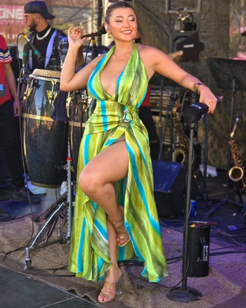 Milagros Flores