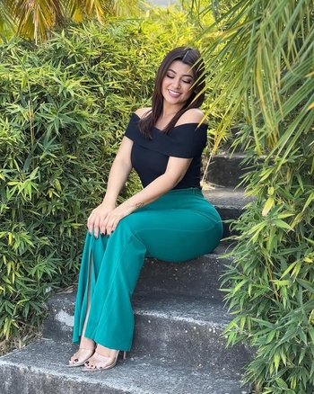 Milagros Flores