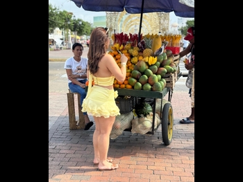  alt="Milagros Flores"