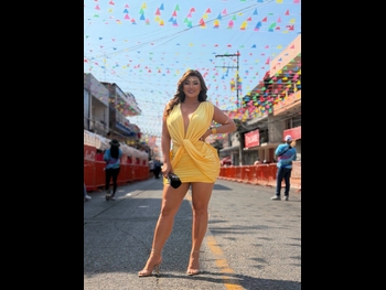  alt="Milagros Flores"