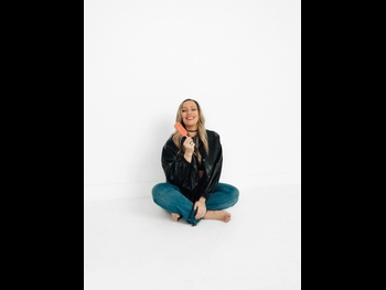  alt="Nita Strauss"